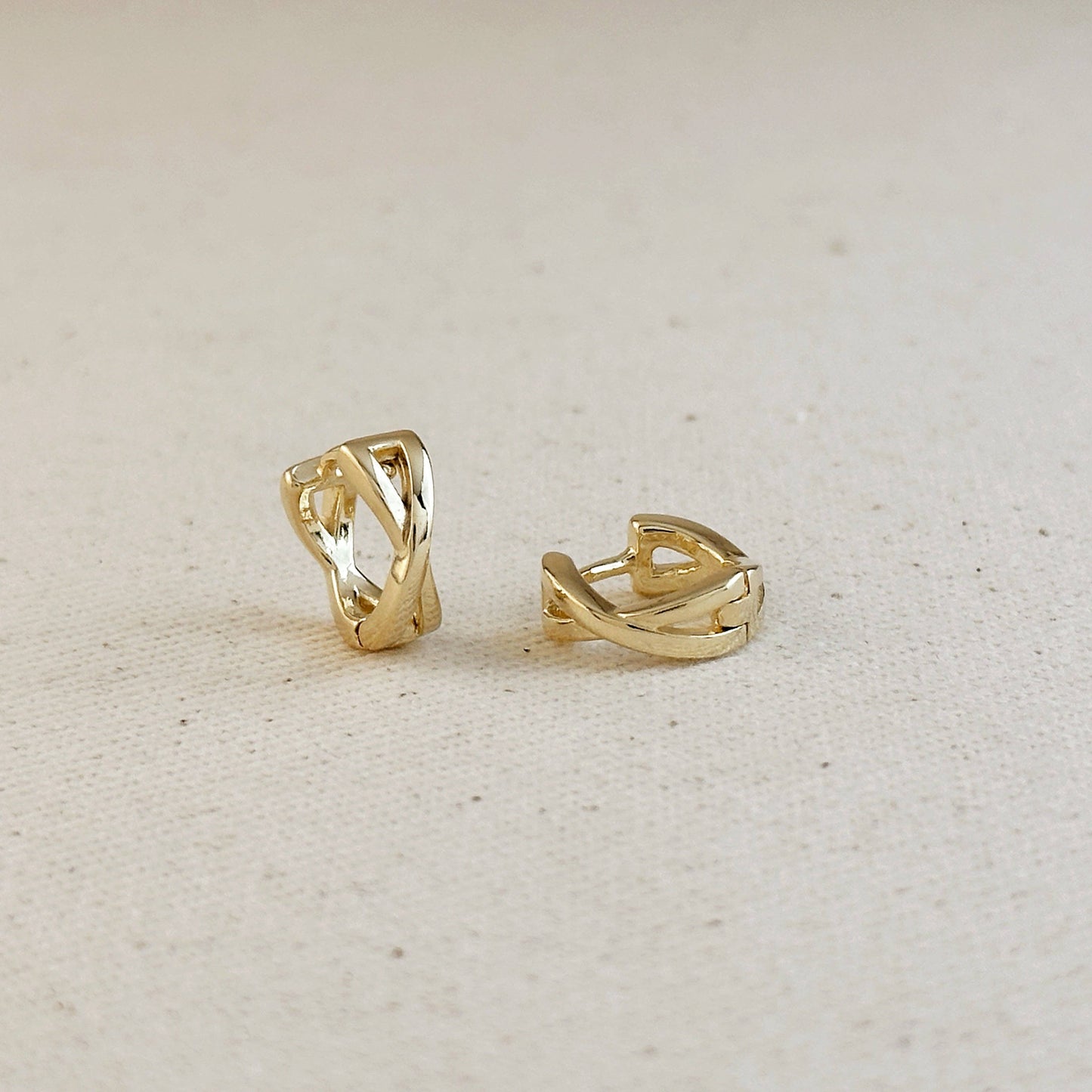 Twisted Tropic Hoop Earrings