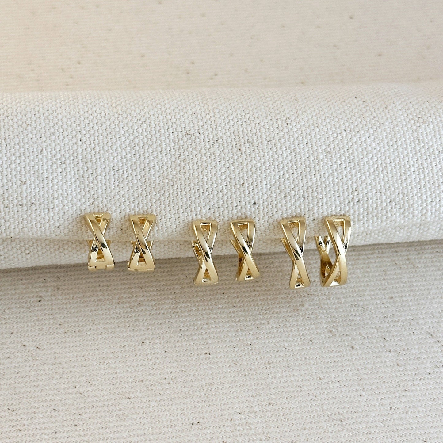 Twisted Tropic Hoop Earrings