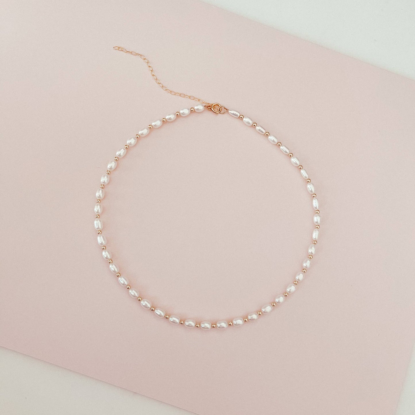 Gossip Pearl Necklace